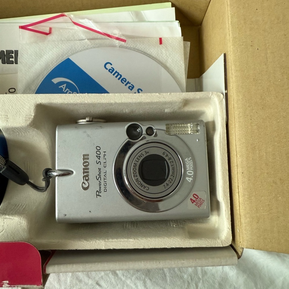 Canon PowerShot S400 Digital Camera - Silver